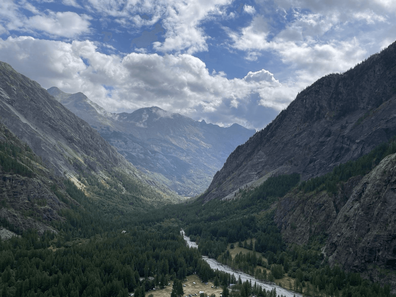 CR de la sortie C13/G13 à Ailefroide, août 2025